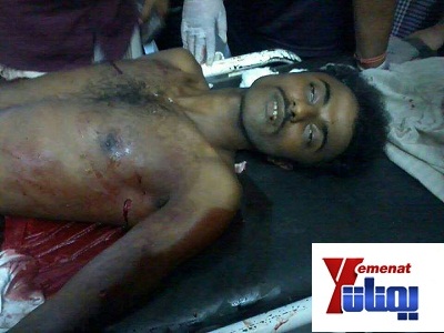 الحديدة: البحث الجنائي في بيت الفقيه يعتقل شابا بعد الاعتداء عليه على ذمة إحراق قسم الشرطة، ومدير الأمن ينفي الواقعة ويؤكد عدم وجود معتقلين 1 02 06 13 171792309