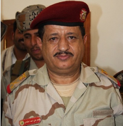 مصادر: المقدشي يدشن دورات تدريبية في معسكر الفرقة ومتابعون يرون أن شروطا جديدة سيضعها "محسن" لتسليم المعسكر 1 03 07 13 752455696