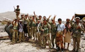 أفراد اللواء الثالث جبلي في مارب يطردون العقيد الركن عبدالغني محمد رئيس الأركان واتهامه بالفساد والاستيلاء على مستحقاتهم 1 04 02 13 736180075