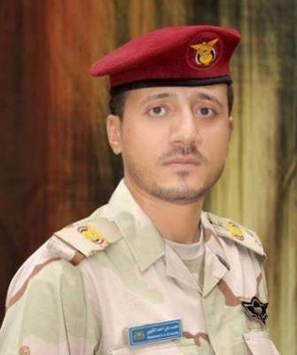 تشييع المقدم الكليبي بعد عام من مقتله في منزل اللواء علي محسن الأحمر ووالد القتيل يقول" التحكيم أصبح عيباً، بينما الدم لا يزال باقياً" 1 06 07 13 608458802