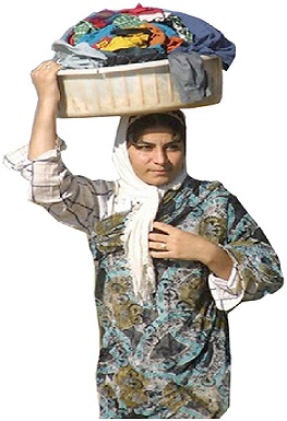 زوجة مغترب تقع في غرام شاب مهمش بجوار مورد الماء في القرية 1 12 06 12 446565337