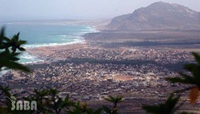 لليوم الثاني على التوالي انقطاع التيار الكهربائي على مديرية حديبو بسقطرى 1 16 04 13 441946491