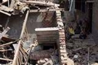 انهيار منزل على ساكنيه في صعدة شمال اليمن بسبب الأمطار 1 19 04 13 745005878