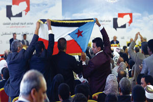 فريق القضية الجنوبية يؤجل مناقشة غياب الصريمة يومين ويناقش غدا جذور القضية الجنوبية بأبعادها 1 20 04 13 644779368