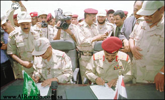 مصدر: السعودية تنازلت عن مطار البديع العسكري لليمن مقابل حصولها على حقل ابن الشيبة النفطي 1 20 04 13 955919906