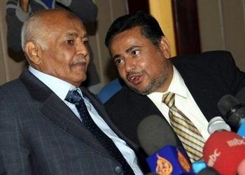 الحكومة تؤكد الجرعة وتدرس التأجيل ومسؤول دولي يكشف كذب وزير المالية والشباب يهددون 1 20 06 13 757225416