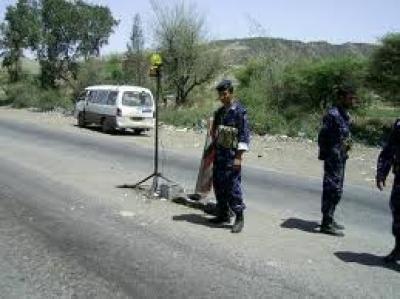 مقتل ثلاثة من أخطر عصابات التقطع والنهب والسرقة في تعز وإب 1 23 03 13 578346221