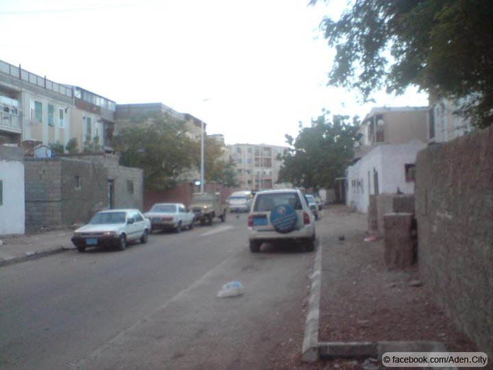 عدن: مسلحون يطلقون وابل من الرصاص على منزل قائد شرطة 1 24 07 12 195988936