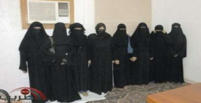 حرض : تحرير13 فتاة تعرضن للاغتصاب لمدة 30 يوماً في فندق 1 24 12 12 207003281