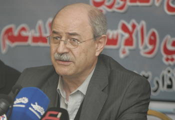 العبور إلى الدولة وليس العبور على الدولة 1 25 10 12 309781084