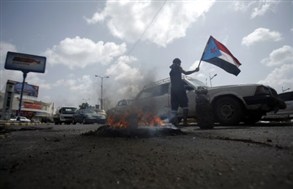 إصابة خمسة أشخاص بينهم امرأة في اشتباكات جنوب اليمن 1 28 02 13 726257596