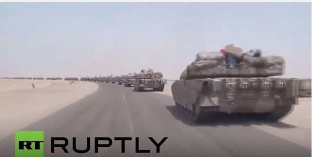 دبابات أمريكية تتحرك خارج عدن