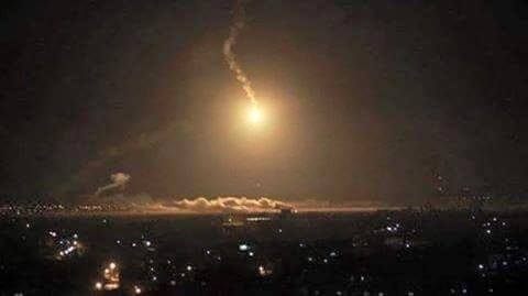 الطيران السعودي يعاود قصف العاصمة صنعاء مع فتح حاجز الصوت 1 14 07 15 248651878206