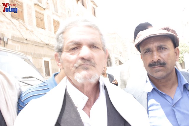 النائب حاشد يحضر جلسة البرلمان مكبلا بالسلاسل، والبرلمان يمهل وزير الداخلية 4 أيام لإحالة المتهمين 63