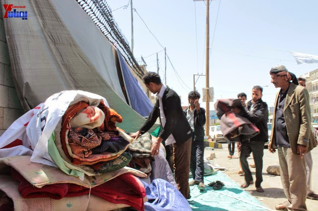 جرحى الثورة والنائب حاشد يعلقون الإضراب عن الطعام بعد طب النائب العام مهلة اسبوع لإحالة المتهمي 15