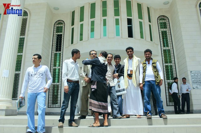 جلسة محاكمة رئيس تحرير صحيفة الأولى ومحمد العبسي في محكمة الصحافة والمطبوعات بصنعاء 2