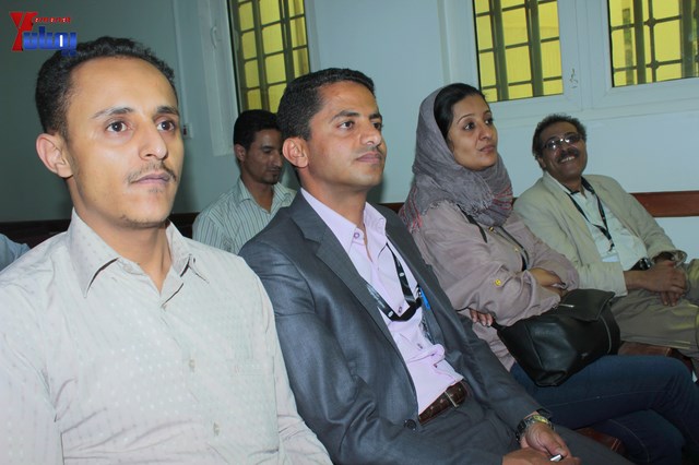 جلسة محاكمة رئيس تحرير صحيفة الأولى ومحمد العبسي في محكمة الصحافة والمطبوعات بصنعاء 57