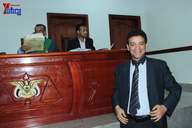 جلسة محاكمة رئيس تحرير صحيفة الأولى ومحمد العبسي في محكمة الصحافة والمطبوعات بصنعاء 64