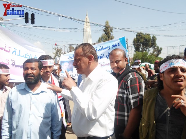 صنعاء.. مسيرة حاشدة دعما لمحافظ تعز شوقي هائل 67