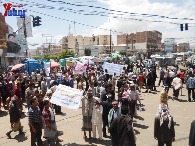 صنعاء.. مسيرة حاشدة دعما لمحافظ تعز شوقي هائل 7