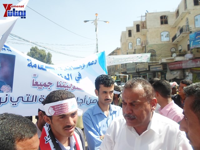 صنعاء.. مسيرة حاشدة دعما لمحافظ تعز شوقي هائل 71