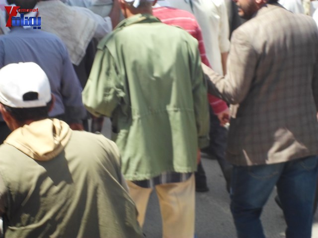 صنعاء.. مسيرة حاشدة دعما لمحافظ تعز شوقي هائل 90