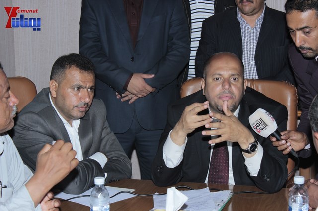 عمال وموظفي المسالخ يهددون باعتصام مفتوح أمام مبنى أمانة العاصمة إذا لم تنفذ مطالبهم إلى الغد 116