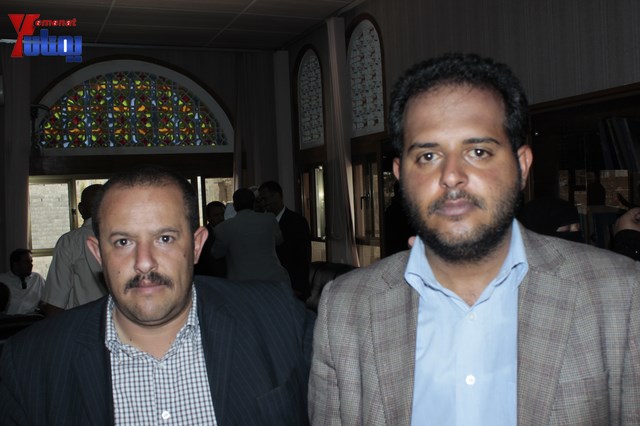 عمال وموظفي المسالخ يهددون باعتصام مفتوح أمام مبنى أمانة العاصمة إذا لم تنفذ مطالبهم إلى الغد 148