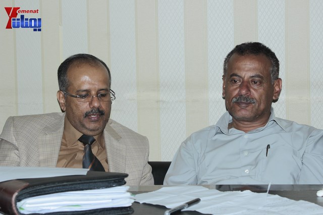 عمال وموظفي المسالخ يهددون باعتصام مفتوح أمام مبنى أمانة العاصمة إذا لم تنفذ مطالبهم إلى الغد 154