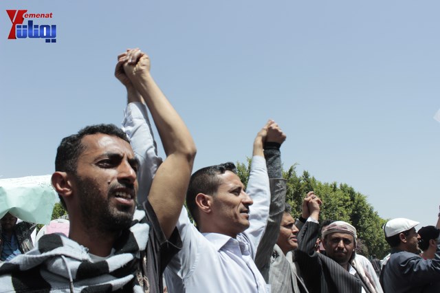 عمال وموظفي المسالخ يهددون باعتصام مفتوح أمام مبنى أمانة العاصمة إذا لم تنفذ مطالبهم إلى الغد 157