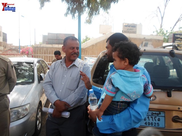 وقفة احتجاجية للجامعيين العسكريين والأمنيين أمام مكتب رئاسة الجمهورية احتجاجا على عدم ترقيتهم إلى رتبة ضابط 138