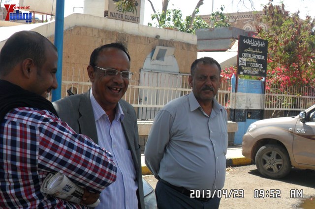 وقفة احتجاجية للجامعيين العسكريين والأمنيين أمام مكتب رئاسة الجمهورية احتجاجا على عدم ترقيتهم إلى رتبة ضابط 62