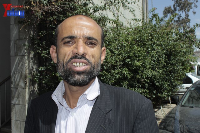 وقفة تصعيدية لموظفي وعمال المؤسسة المحلية للمسالخ وأسواق اللحوم أمام أمانة العاصمة بصنعاء 28