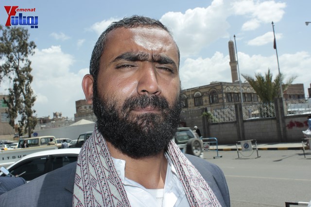 وقفة تصعيدية لموظفي وعمال المؤسسة المحلية للمسالخ وأسواق اللحوم أمام أمانة العاصمة بصنعاء 67