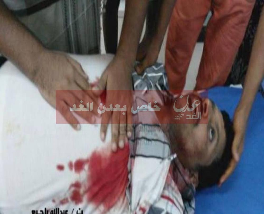 القاعدة تنفذ هجوما على بنك التسليف التعاوني في المكلا بحضرموت