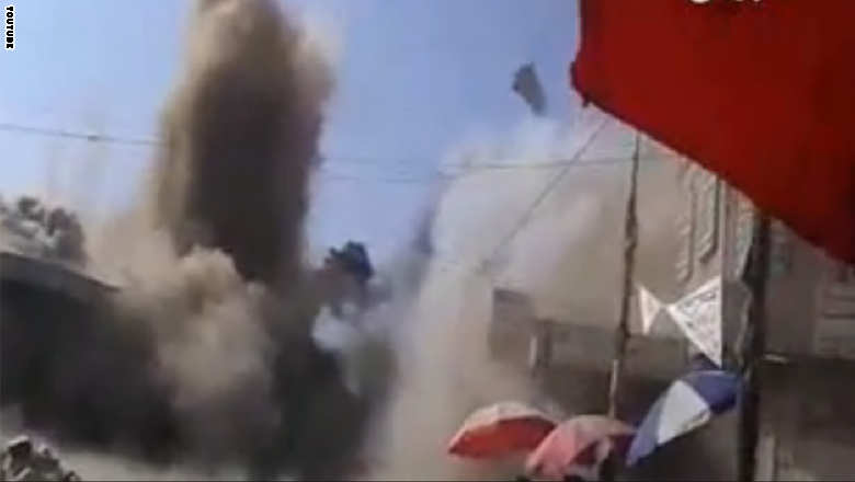 القاعدة يتبنى تفجير محلات تابعة لناشطين حوثيين في مدينة رداع بالبيضاء