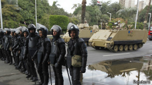 تخفيف القيود الأمريكية على المساعدات لمصر