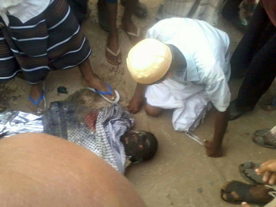 الطيران السعودي يرتكب مجزرة بحق المدنيين في عبس بحجة