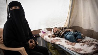 طفل يمني مريض