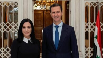 سلاف فواخرجي وبشار الاسد