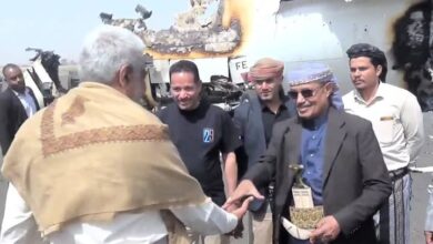 السامعي يزور مطار صنعاء