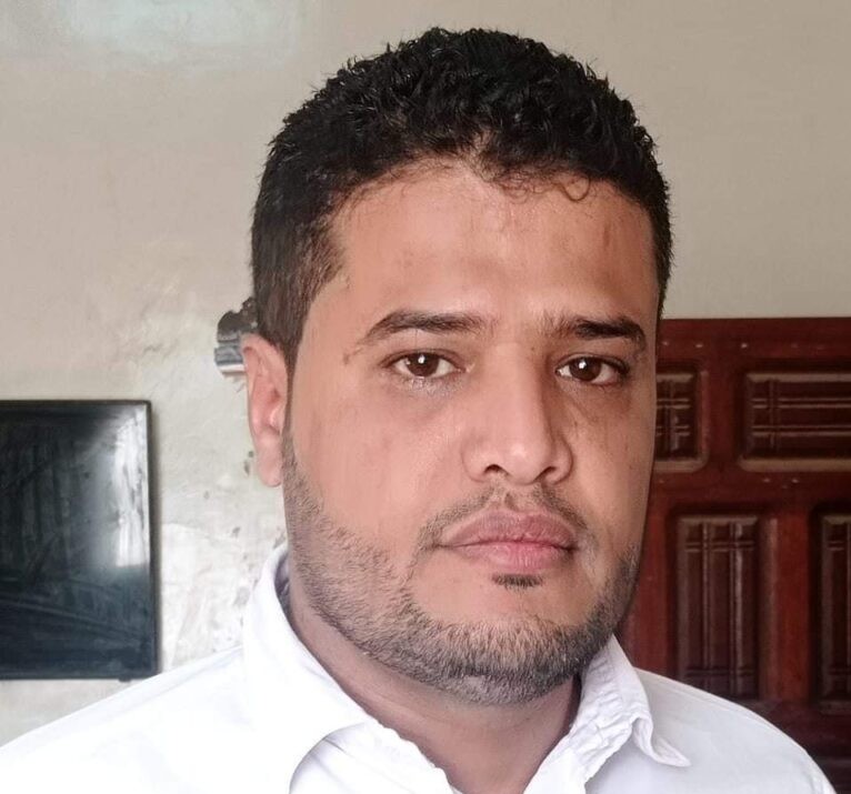 مأرب .. الإفراج عن صحفي بعد أربعة أيام من الاعتقال 1 707 768x768 1