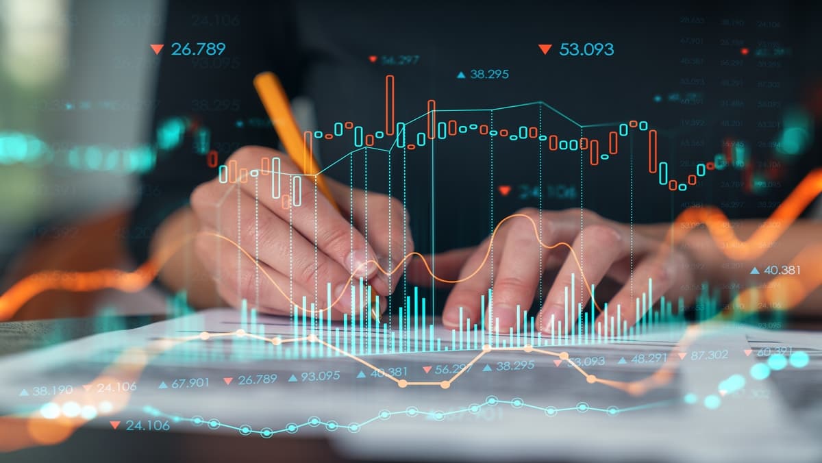 من يقف خلف اضطراب سوق الصرافة في عدن؟! ومن المستفيد مما حصل؟! 1 stock width 1200 format jpeg 0616c845bc