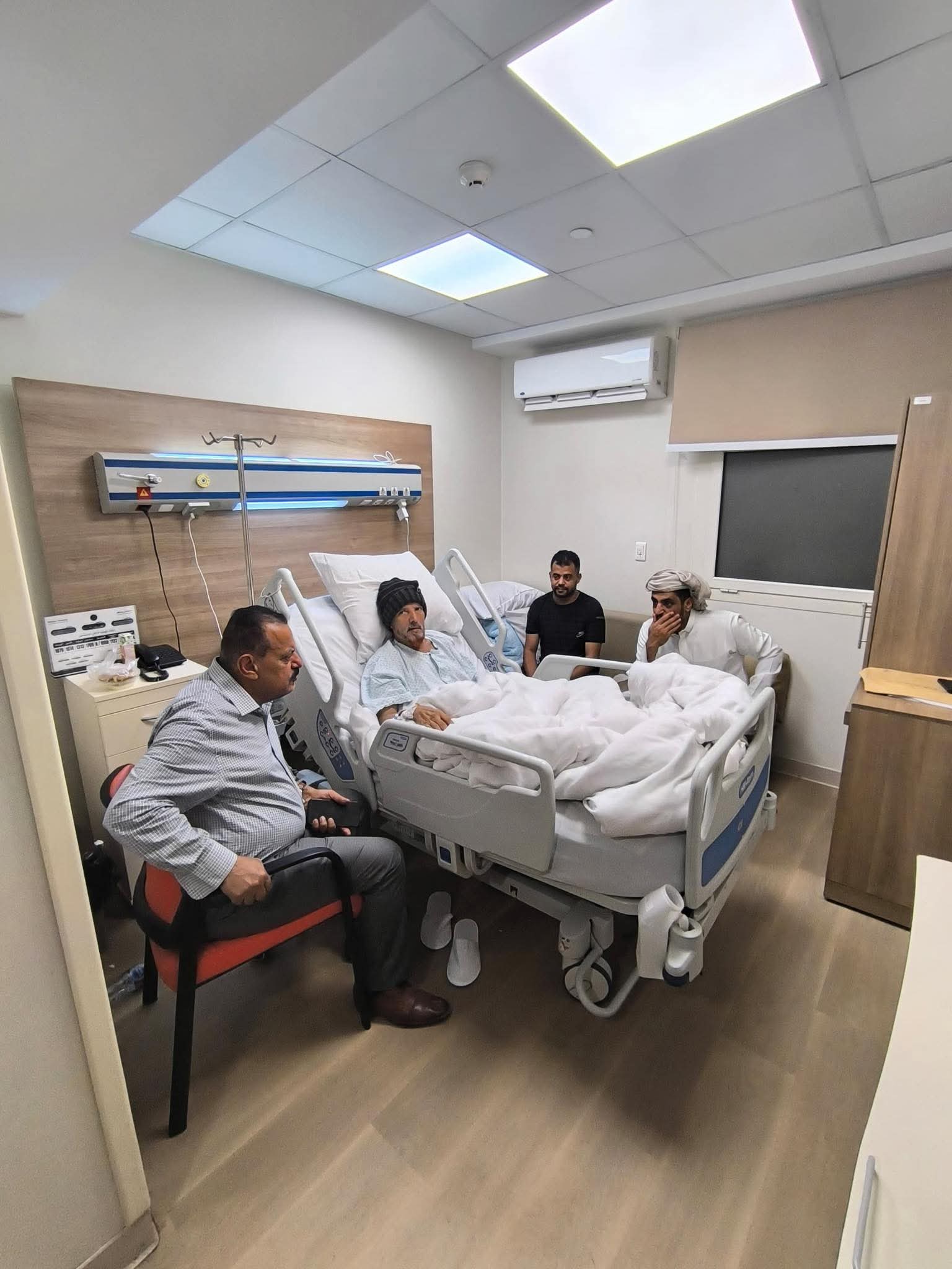 تغاريد حرة .. قل ما تريد ونحن نقطقط ما نريد 3 FB IMG 1762568918559