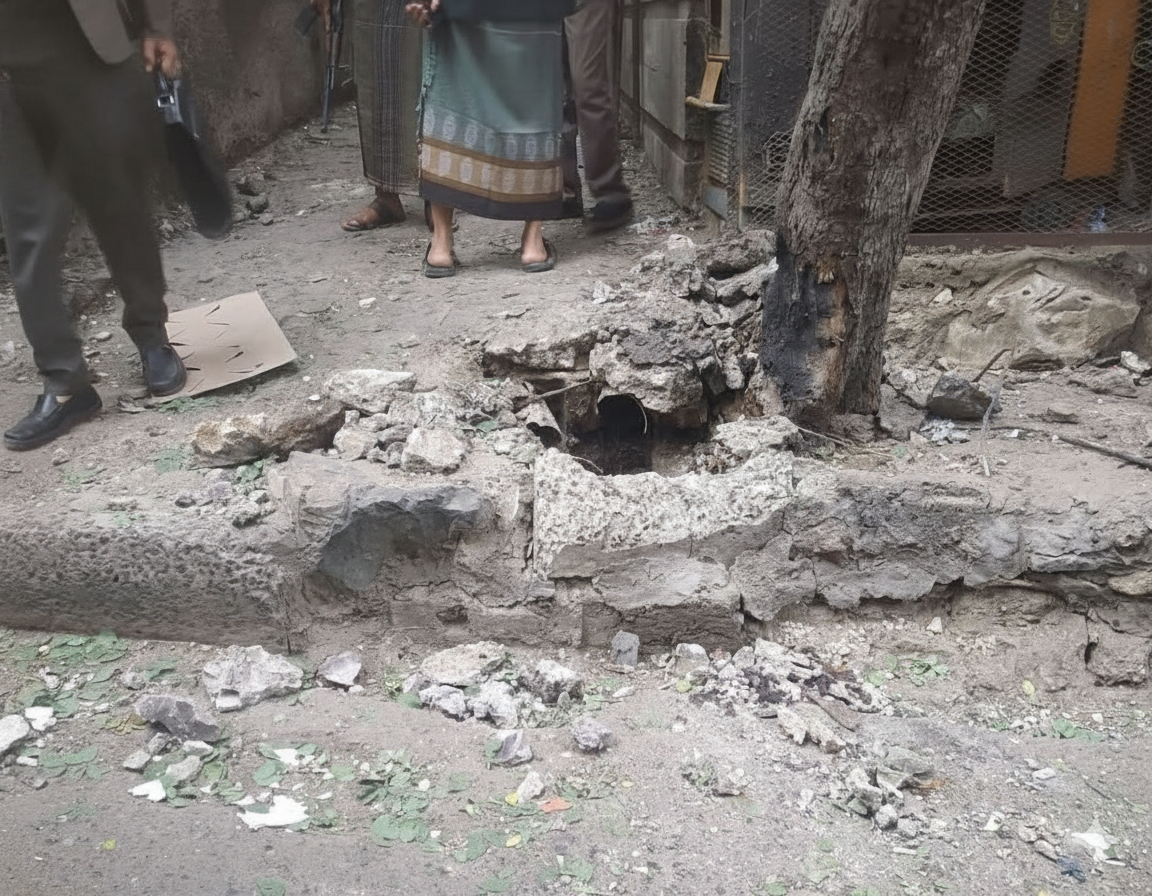 شرطة تعز تعلن ضبط متورطين في تفجير عبوة ناسفة قرب مقر تجمع الإصلاح ومعلومات عن طبيعة الانفجار 1 1766076451195