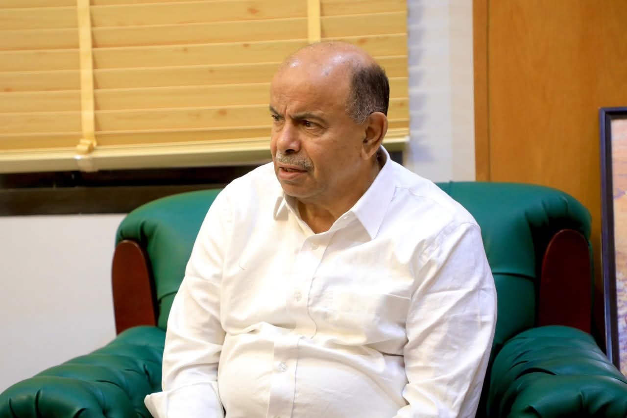 محافظ حضرموت يقيل قيادات عسكرية وأمنية ويعين أخرى 1 FB IMG 1767799213473