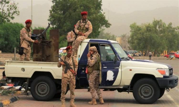 عدن.. قوة مشتركة تنفذ حملة مداهمات وتعتقل عناصر محسوبة على الانتقالي 1 110022