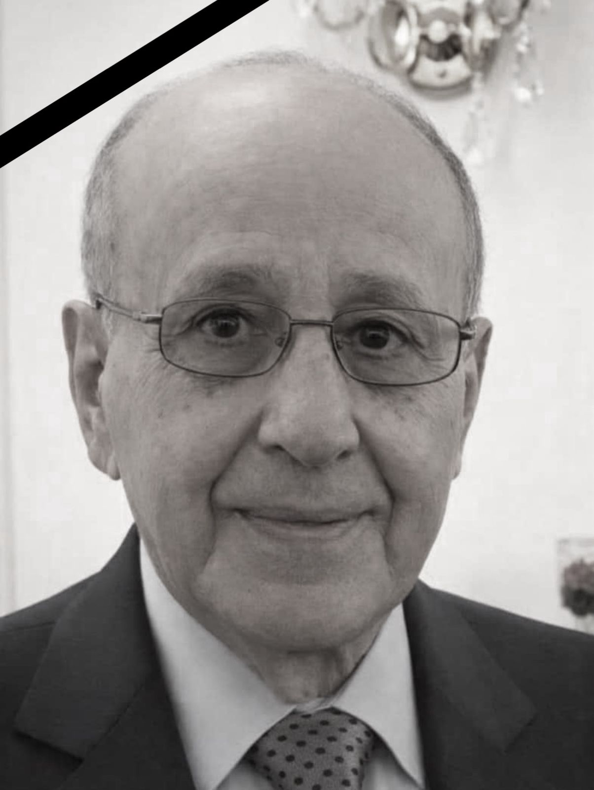 وفاة رجل أعمال يمني شهير 1 160