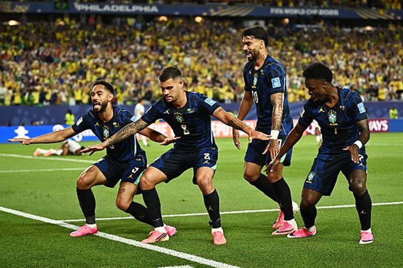 البرازيل تهزم هايتي وتتاهل إلى الدور التالي من كأس العالم 1 HLOGQYAbAAA9TrD
