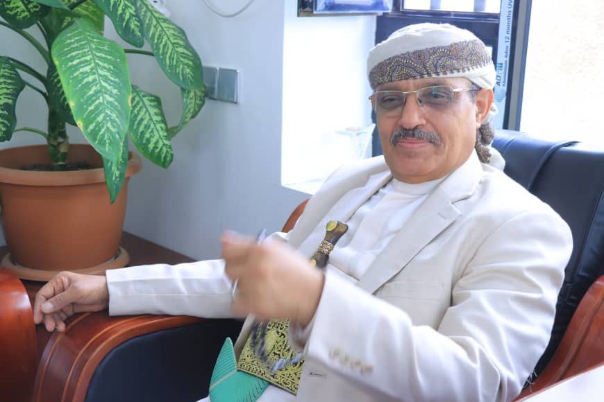 الفريق السامعي يحذر: التصعيد السعودي يفاقم المأساة والدفاع عن السيادة حق مشروع 1 303